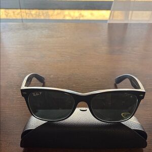 Ray-Ban Classic Black Sunglasses